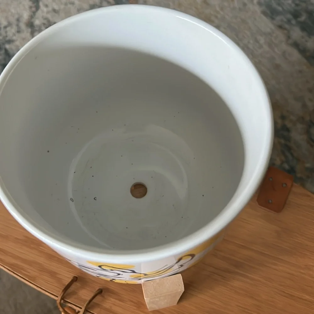 Disney Stitch Yellow Polka Dot Ceramic Planter with wooden holder 6”pot - Picture 3 of 8